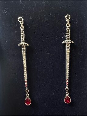 Swarovski Dagger Earrings ❤️